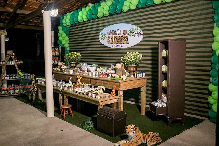 Organizadora dá dicas para fazer um aniversário temático 2 Aniversário temático safári