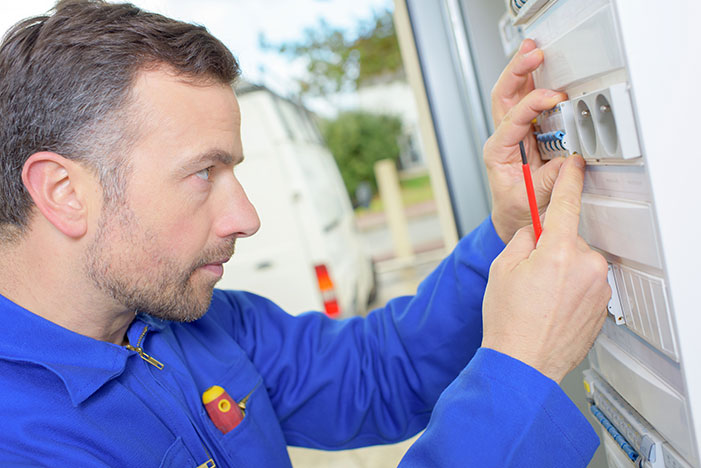 Tudo que você precisa saber antes de instalar o sistema elétrico de sua casa 1 Tudo que você precisa saber antes de instalar o sistema elétrico de sua casa