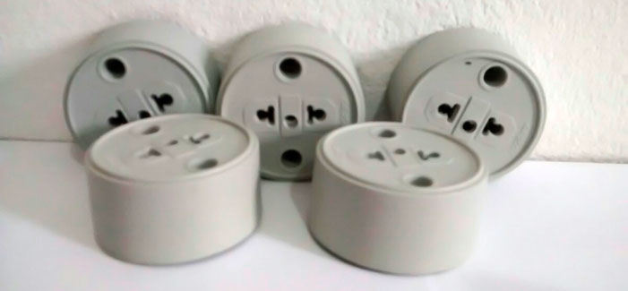 Tomada externa: tipos, vantagens e desvantagens 4 Tomada redonda externa 10a 250v
