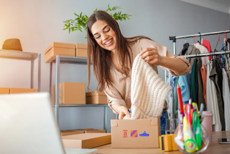 Muitas lojas de moda estão vendendo por delivery