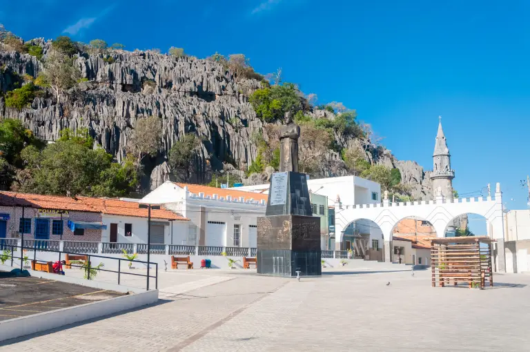 Praça Monsenhor Turíbio Vila Nova