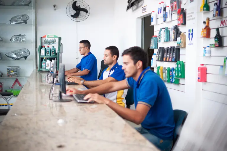 Shopcar Autopeças, Pneus e Oficina Mecânica 5 shopcar 1