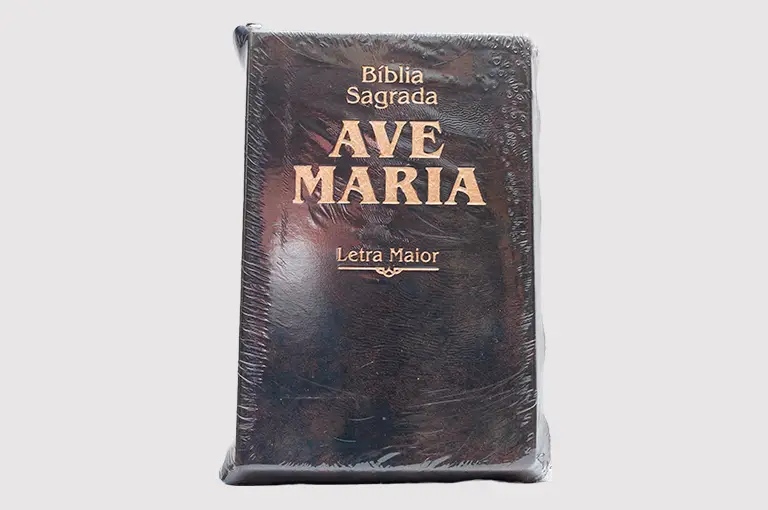 Casa Santo Antônio Artigos Religiosos 2 Biblias com ziper